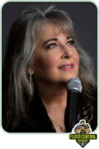 Melissa Combs Headshot